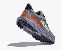 HOKA CHALLENGER ATR  7 GALACTIC GREY ET WILD INDIGO Chaussures de Trail pas cher