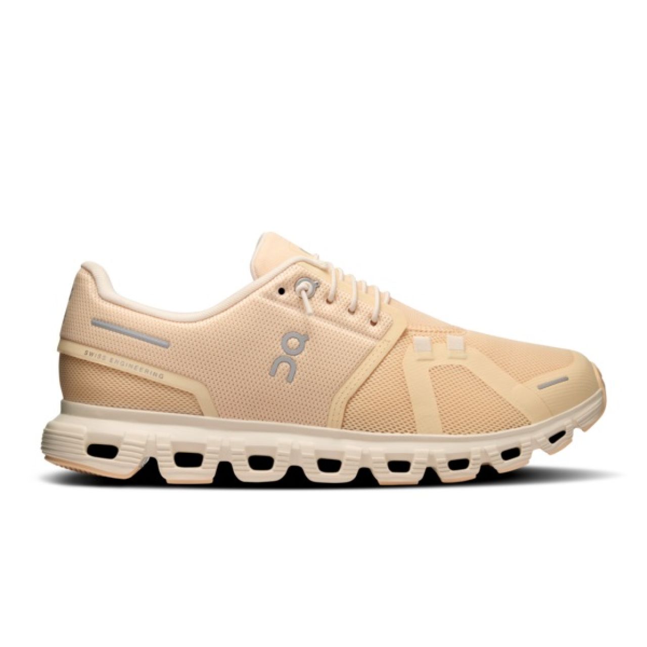 ON RUNNING CLOUD 6 BLONDE ET DEW Chaussures de running