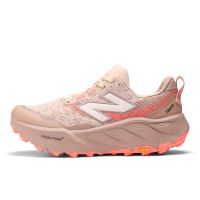 NEW BALANCE FRESH FOAM HIERRO V9 DESERT CLAY ET FLAT TAUPE Chaussure de  trail pas cher