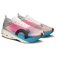 ON RUNNING CLOUDBOOM STRIKE WHITE ET HORIZON  Chaussures de running pas cher