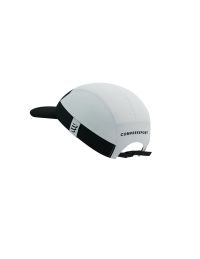 COMPRESSPORT 5 PANEL LIGHT CAP WHITE ET BLACK Casquette running pas cher