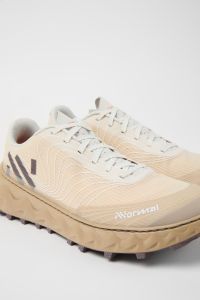 NNORMAL TOMIR 2.0 NN BEIGE Chaussures de trail pas cher