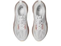 ASICS NOVABLAST 5 WHITE ET FAWN  Chaussures Running pas cher