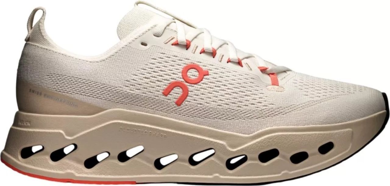 ON RUNNING CLOUDSURFER MAX IVORY ET SALMON Chaussures de running