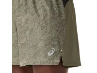 ASICS FUJITRAIL ALL OVER PRINT 5IN SHORT MANTLE GREEN Short Running pas cher