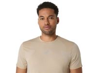 ASICS ROAD SEAMLESS SS TOP CREAM Tee shirt  running pas cher