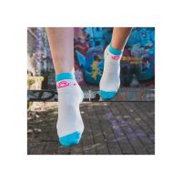 BV SPORT SOQUETTES LIGHT RUN BLANCHE ET TURQUOISE Chaussettes de running pas cher