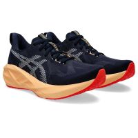 ASICS NOVABLAST 5 MIDNIGHT ET ORANGE GLOW Chaussures Running pas cher