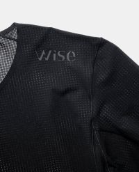 WISE ULTRA SHIRT BLACK  Tee shirt running pas cher