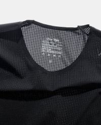 WISE ULTRA SHIRT BLACK  Tee shirt running pas cher