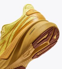 DIADORA NUCLEO 2 WHISPER LEMON DROP ET GOLDEN APRICOT   Chaussure running pas cher