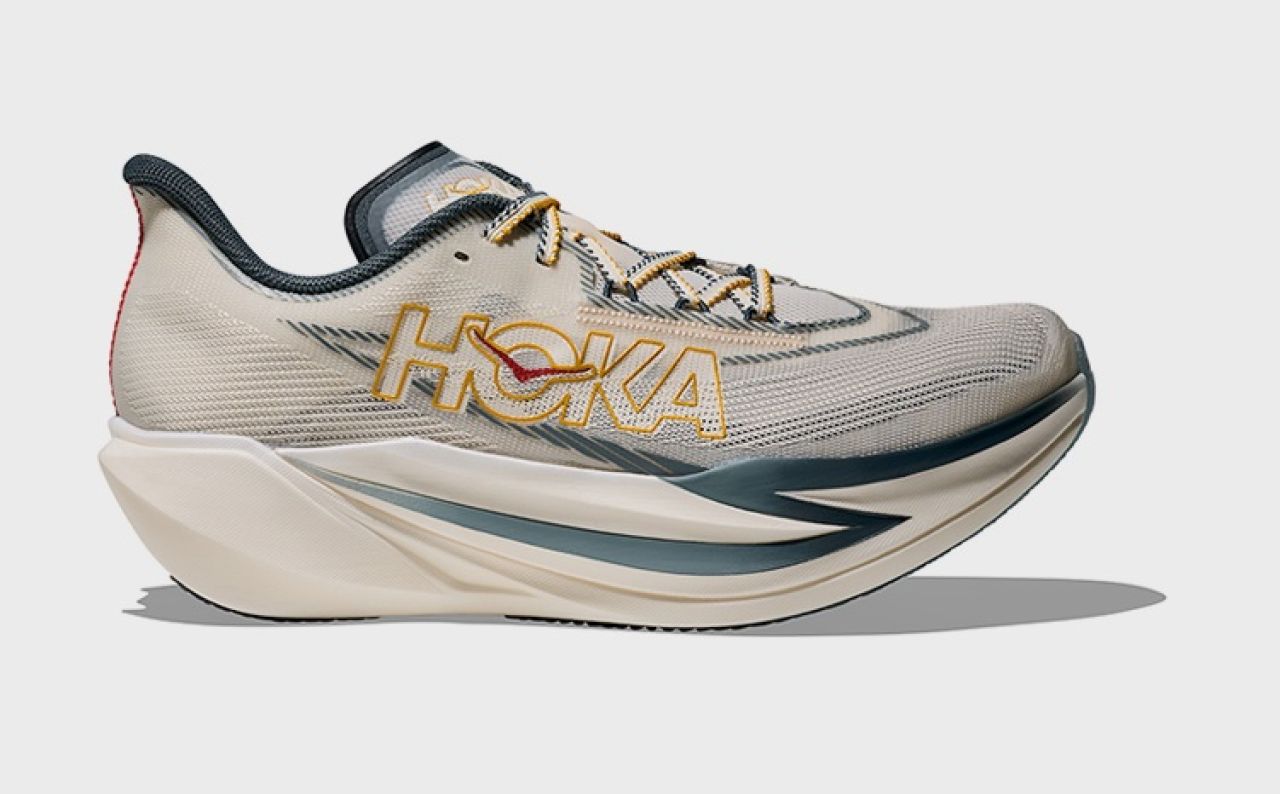 HOKA CIELO X1 3.0  ALABASTER ET YELLOW GOLD Chaussures avec plaque carbone