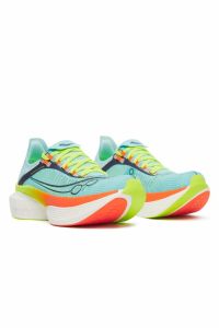 SAUCONY ENDORPHIN ELITE 2 SPLASH ET FIRE  Chaussures running saucony pas cher