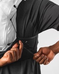 SALOMON ADV SKIN 12 RACE FLAG SET BLACK WHITE  Sac à dos trail pas cher