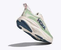 HOKA SKYFLOW ALABASTER ET VINTAGE GREEN Chaussures de running pas cher