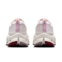 ON RUNNING CLOUDSURFER TRAIL WOMAN LILY ET GARDENIA Chaussures de trail pas cher
