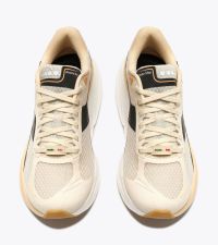 DIADORA ATOMO STAR BUTTERCREAM ET BLACK Chaussure running pas cher