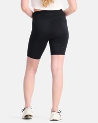 KARI TRAA AVA 8 INCH SHORT BLACK Short running pas cher