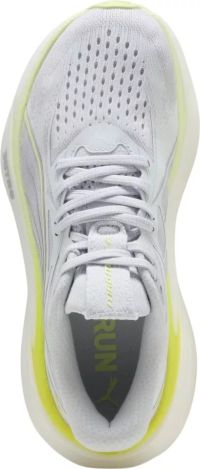PUMA MAGMAX NITRO 2 ARGENT MISTE ET APPLE SPRITZ  Chaussures de running pas cher
