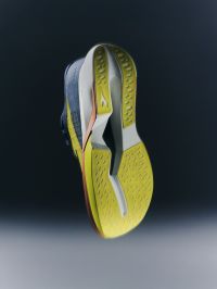 DIADORA GARA CARBON 3 DARK DENIM ET SULPHUR SPRING  Chaussure  à plaque carbone pas cher