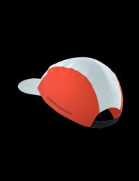 COMPRESSPORT 5 PANEL LIGHT CAP WHITE ET TIGERLILY  Casquette running pas cher