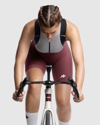 ASSOS CUISSARD UMA BIB SHORTS S11 BURGUNDY RED Cuissard vélo femme pas cher