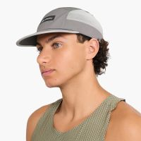 CIELE GOCAP FIELD ICONIC BAR SHADOW ET AIR GREY Casquette running pas cher