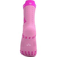 COMPRESSPORT PRO RACING SOCKS V4.0 BEGONIA ET NEON PINK Chaussettes running pas cher