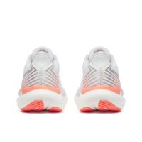 SAUCONY TRIUMPH 23 WHITE ET WHISTFUL Chaussures running saucony pas cher