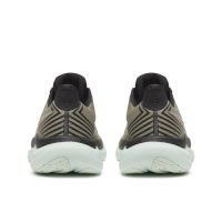 SAUCONY TRIUMPH 23 LAUREL ET BLACK Chaussures running saucony pas cher