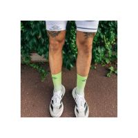 BV SPORT CHAUSSETTES RUN MARATHON HIGH GRIS ET LIME Chaussettes de running pas cher