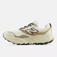 NEW BALANCE FRESH FOAM HIERRO V9 ANGORRA ET BASIC OIL Chaussure de  trail pas cher
