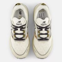 NEW BALANCE FRESH FOAM HIERRO V9 ANGORRA ET BASIC OIL Chaussure de  trail pas cher