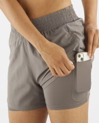 SALOMON SHKout CORE2 IN 1 SHORTS 4" W IRON  Short running pas cher