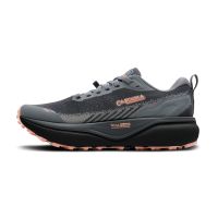 BROOKS CASCADIA 20 GREY ET PEACH chaussures de trail pas cher