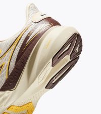 DIADORA NUCLEO 2 ATTE DI MANDORLA Chaussure running pas cher