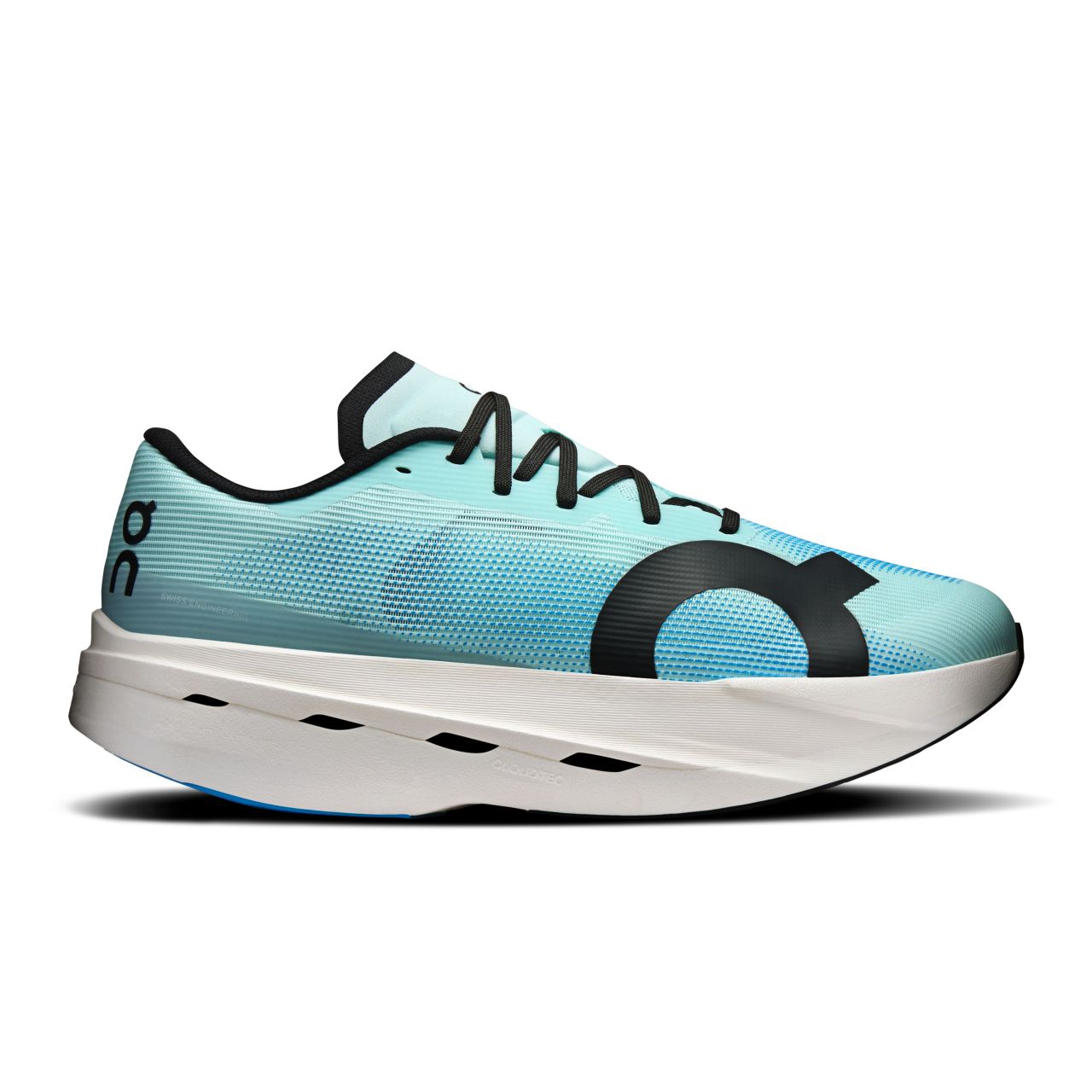 ON RUNNING CLOUDBOOM VOLT CELESTE ET ISLE Chaussures de running