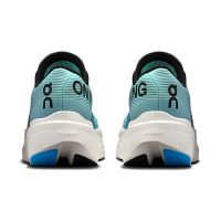 ON RUNNING CLOUDBOOM VOLT CELESTE ET ISLE Chaussures de running pas cher