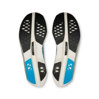 ON RUNNING CLOUDBOOM VOLT CELESTE ET ISLE Chaussures de running pas cher