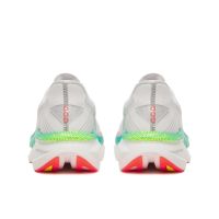 SAUCONY ENDORPHIN AZURA WHITE ET MULTI  Chaussures running saucony pas cher