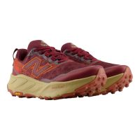 NEW BALANCE FRESH FOAM HIERRO V9 MULLED WINE ET NEO FLAME Chaussure de  trail pas cher