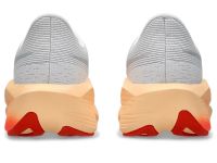 ASICS NOVABLAST 6 WHITE ET VIVID CORAL Chaussures Running pas cher