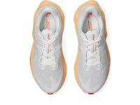 ASICS NOVABLAST 6 WHITE ET VIVID CORAL Chaussures Running pas cher