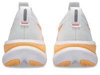 ASICS GEL NIMBUS 28 WHITE ET SUN CORAL Chaussure running asics pas cher