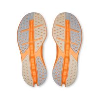 ON RUNNING CLOUDSURFER MAX SQUASH ET SAFFRON Chaussures de running pas cher