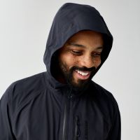 BROOKS CANOPY WATERPROOF JACKET BLACK Veste étanche pas cher