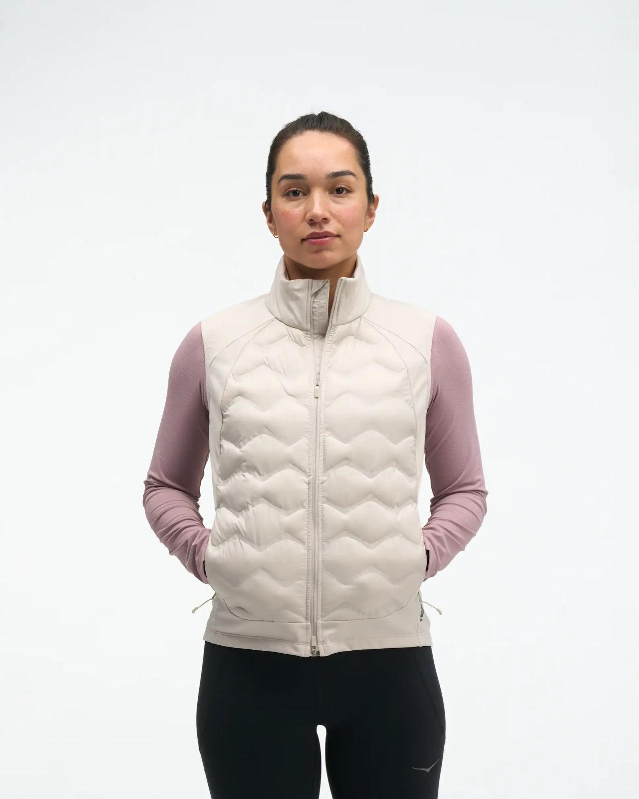 HOKA W SKYFILL INSULATED VEST RIVERROCK GREY Veste chaude