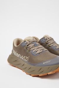 NNORMAL CADI GTX BROWN  chaussures de trail étanche pas cher