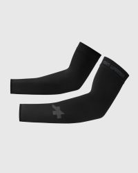 ASSOS SPRING FALL ARM WARMERS P1 BLACK SERIES Manchettes  velo pas cher